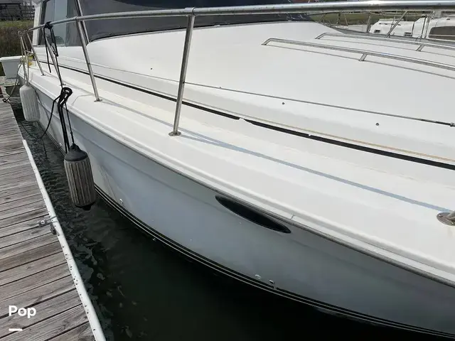 Sea Ray 370 Sedan Bridge