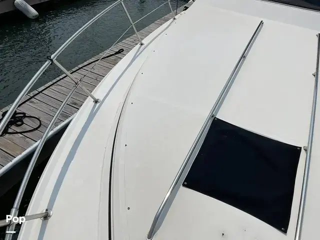 Sea Ray 370 Sedan Bridge