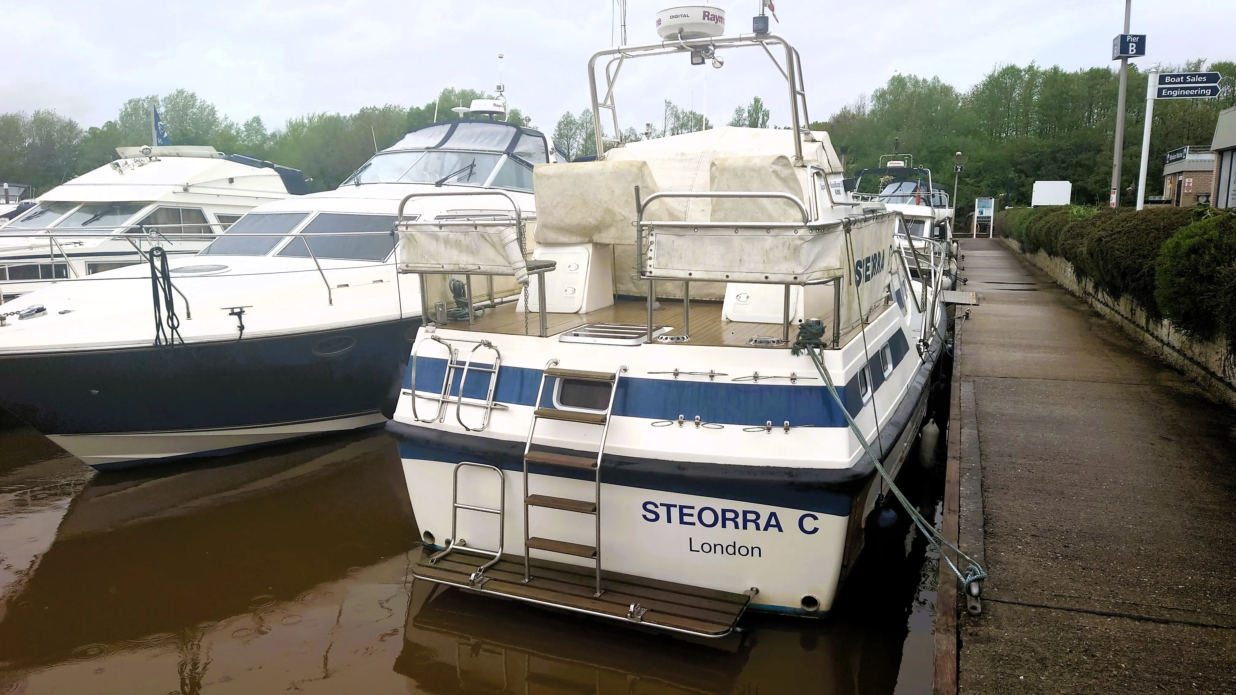 1994 Ranger ocean ranger 33 aft cabin