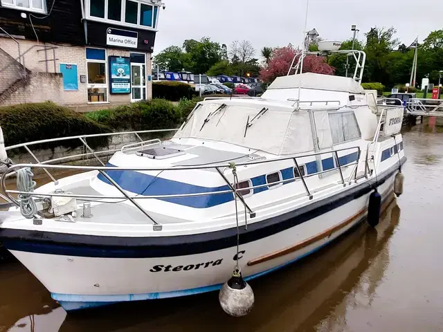 Aquastar 33 Ocean Ranger