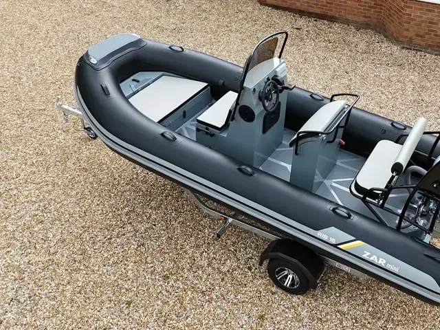 Zar Mini Boats Rib Pro 16 + Honda Bf80 + Road Trailer