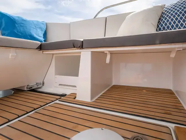 Beneteau Antares 11