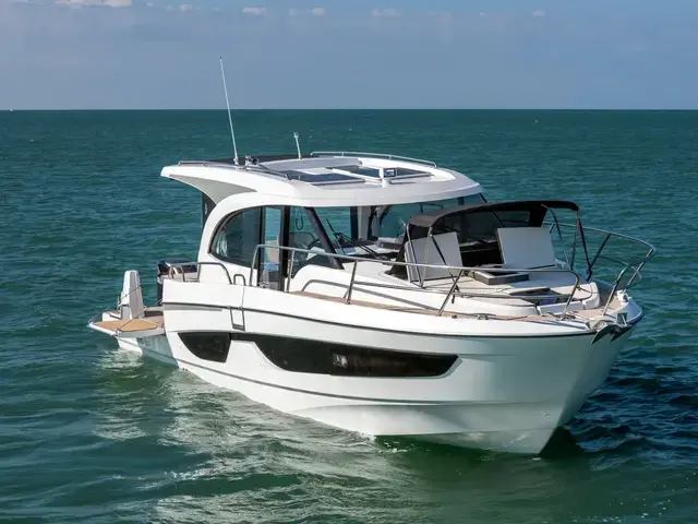 Beneteau Antares 11