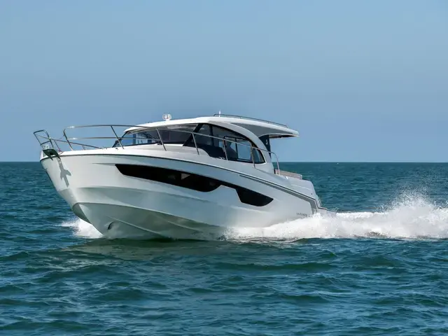 Beneteau Antares 11