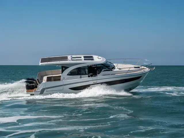 Beneteau Antares 11