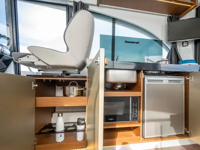 Beneteau Antares 11