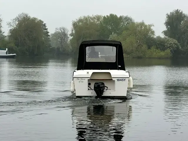 Viking Canal Boats 24 Highline