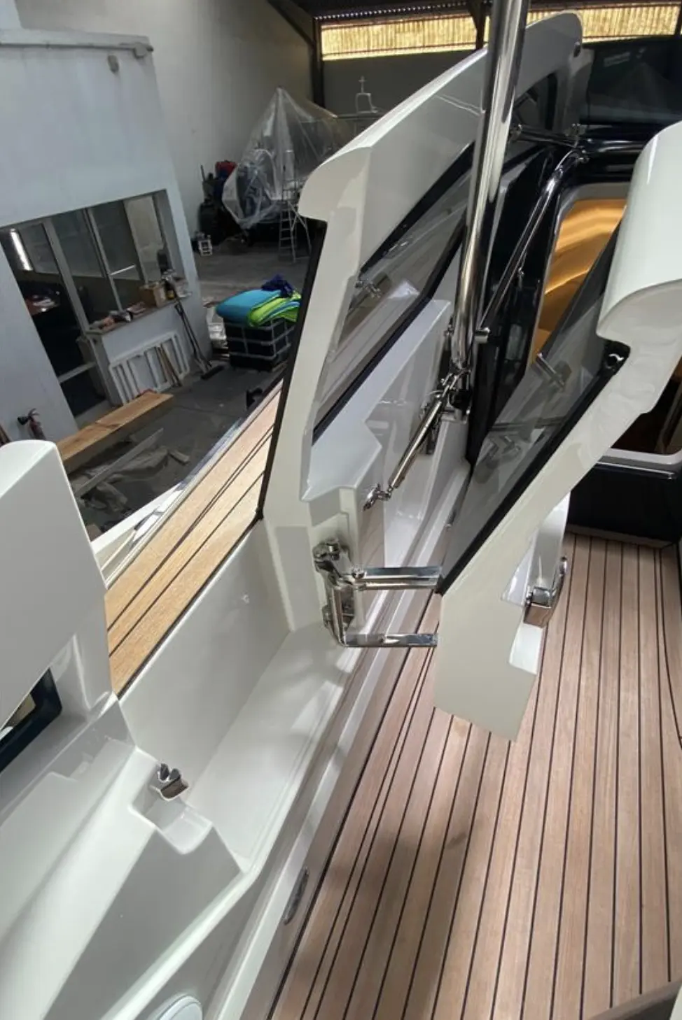 2021 Fairline f line 33