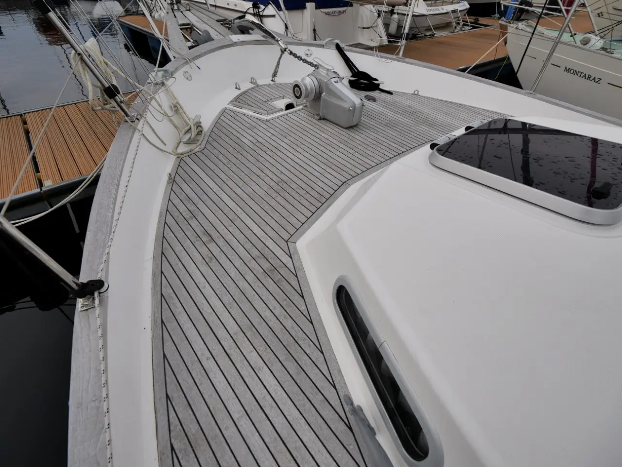 2009 Nauticat 331