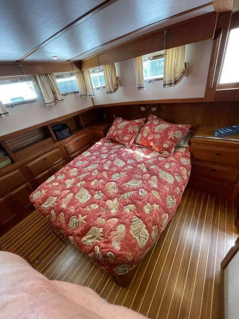 1999 Sabre 43 fast trawler