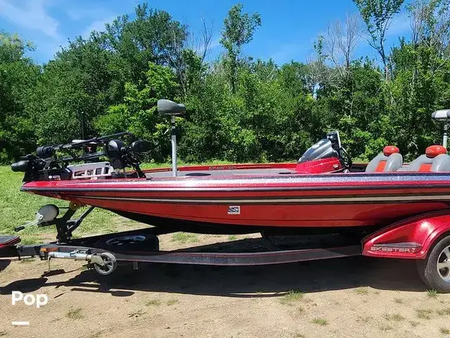 Skeeter Fx 20