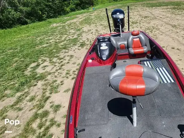 Skeeter Fx 20