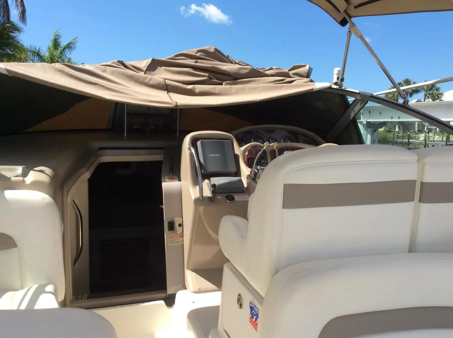 2003 Sea Ray 320 sundancer