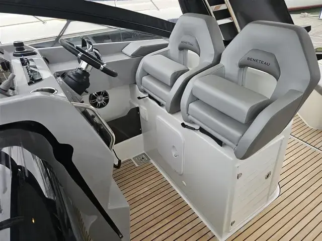 Beneteau Flyer 10