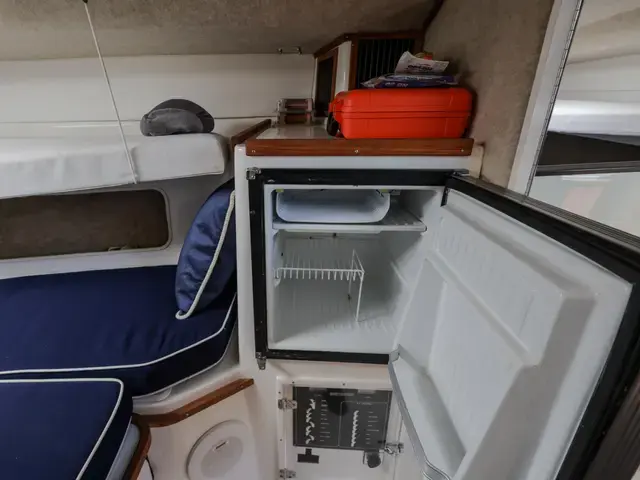 Contender 35 Express Side Console