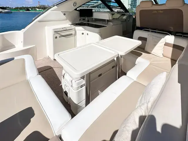 Sea Ray 47