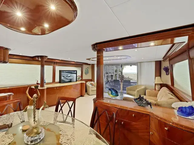 Lazzara Yachts 80 Skylounge M.Y.