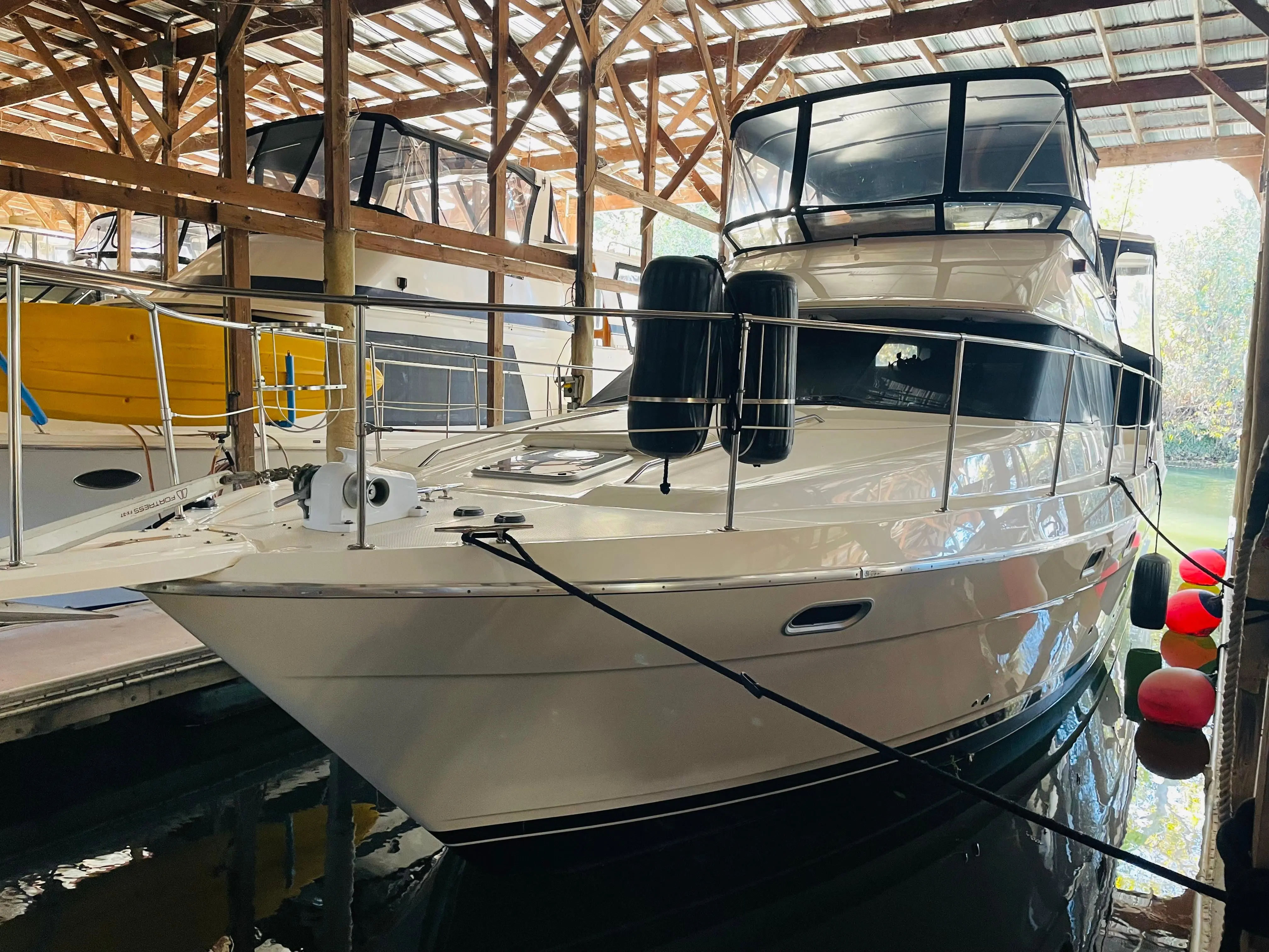 1995 Bayliner 4587 aft cabin motoryacht