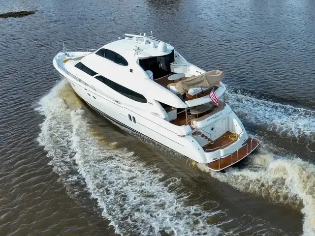 Lazzara Yachts 80 Skylounge M.Y.