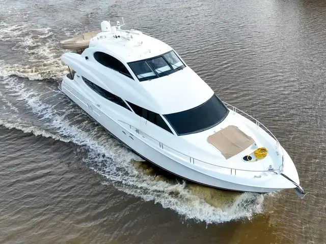 Lazzara Yachts 80 Skylounge M.Y.