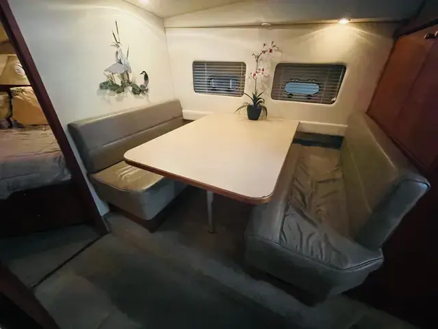 Bayliner 4587 Aft Cabin Motoryacht