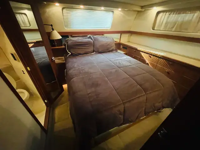 Bayliner 4587 Aft Cabin Motoryacht