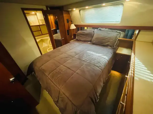 Bayliner 4587 Aft Cabin Motoryacht