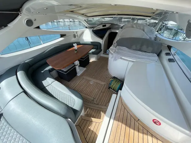 2003 Pershing 52