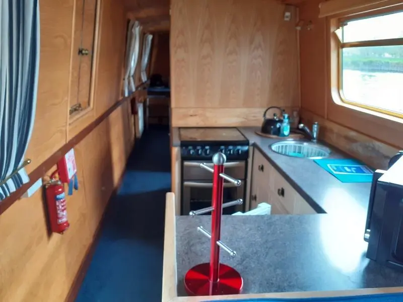 2006 Solid 48ft narrowboat called flotily