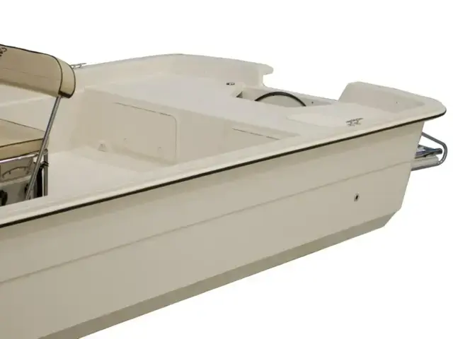 Carolina Skiff E21 DLX CC