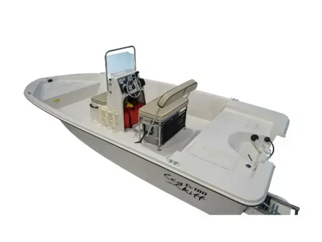 Carolina Skiff Sea Chaser 180 Flats Series