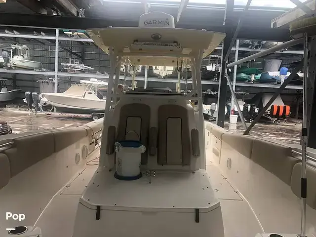 Sea Fox 328 Commander