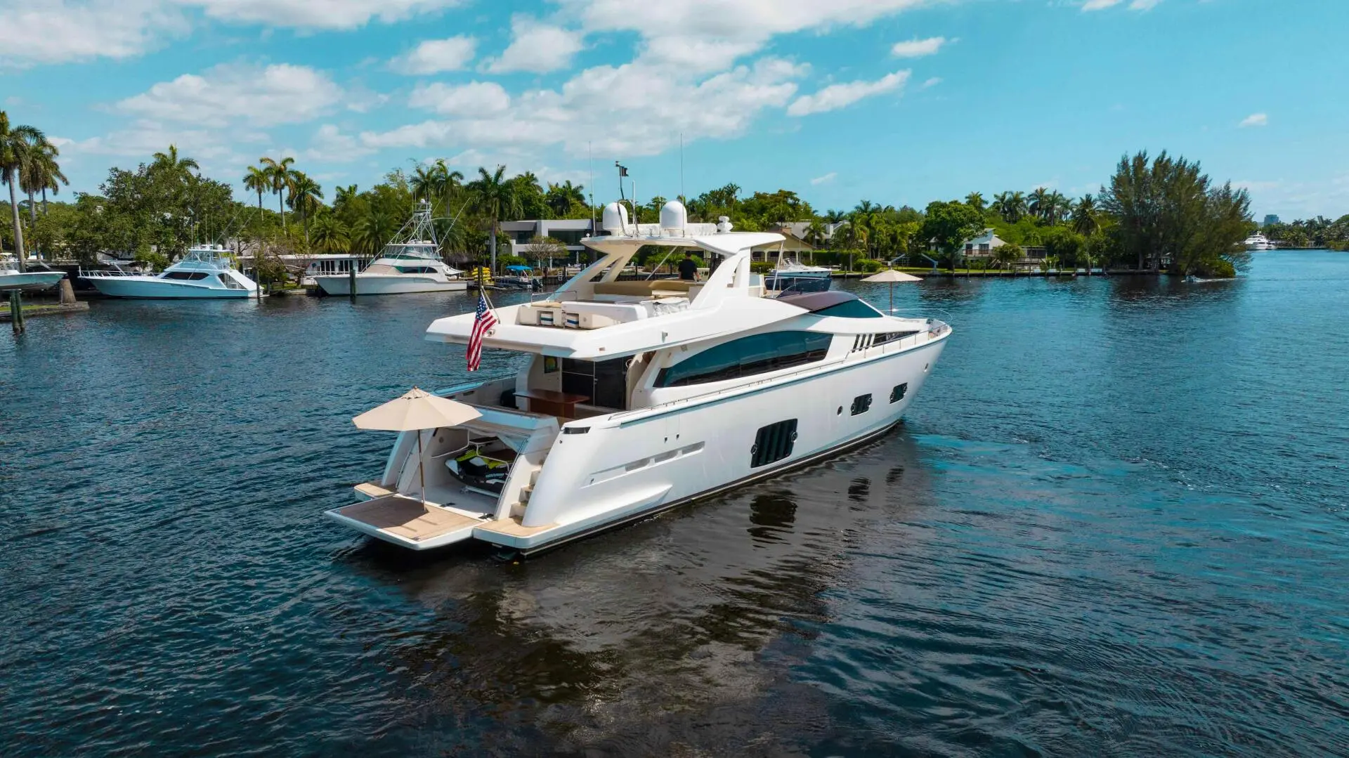 2014 Ferretti 800 ht