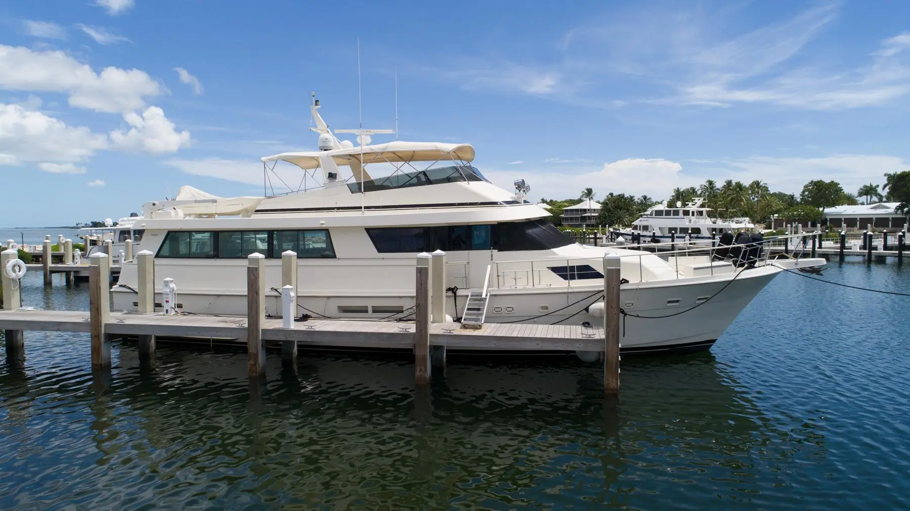 1988 Hatteras 70 cockpit motor yacht