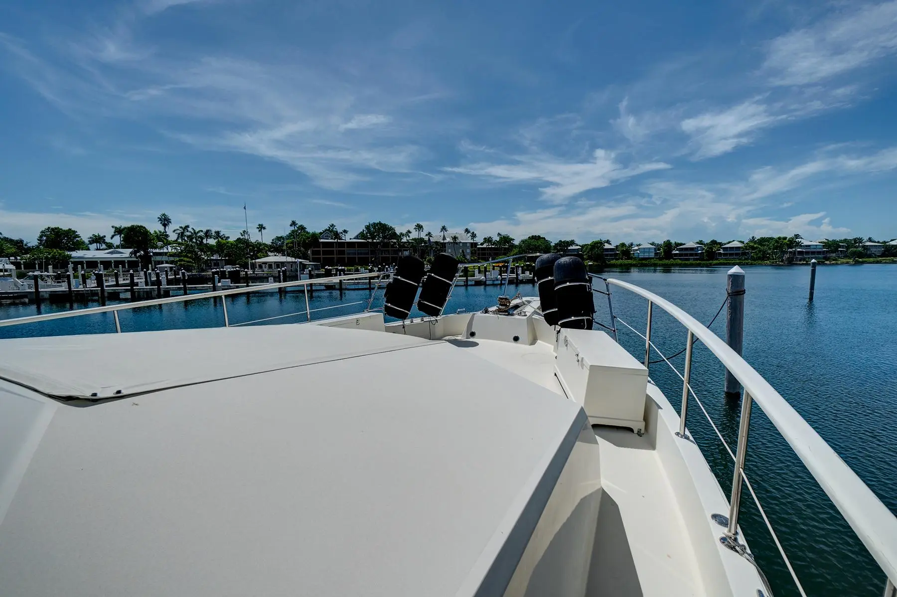 1988 Hatteras 70 cockpit motor yacht