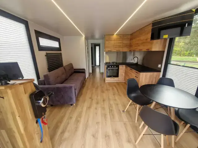 Campi 360 Houseboat