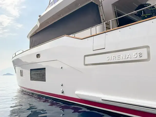 Sirena 58