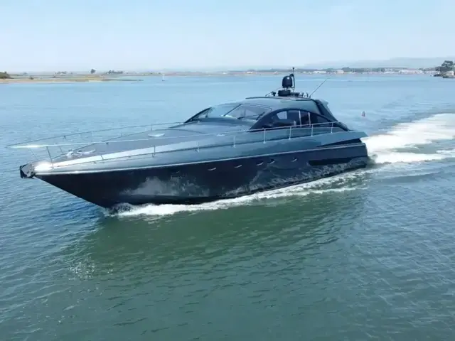 Pershing 65