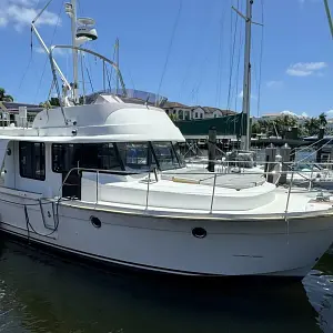 2017 Beneteau Swift Trawler 34