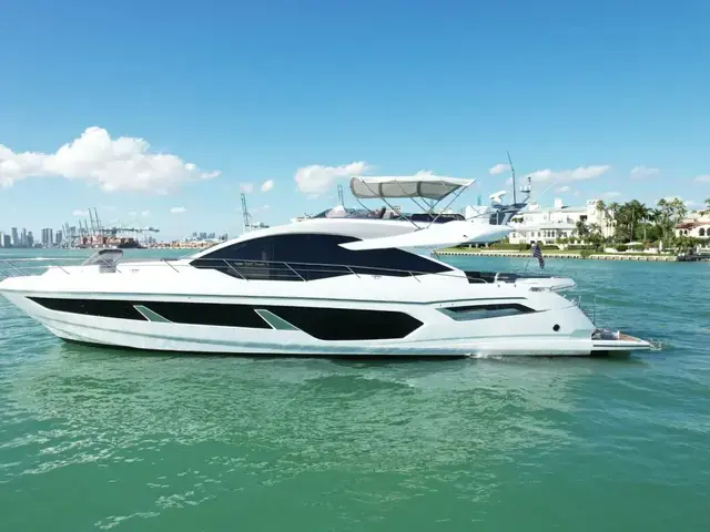 Sunseeker Sport Yacht 75