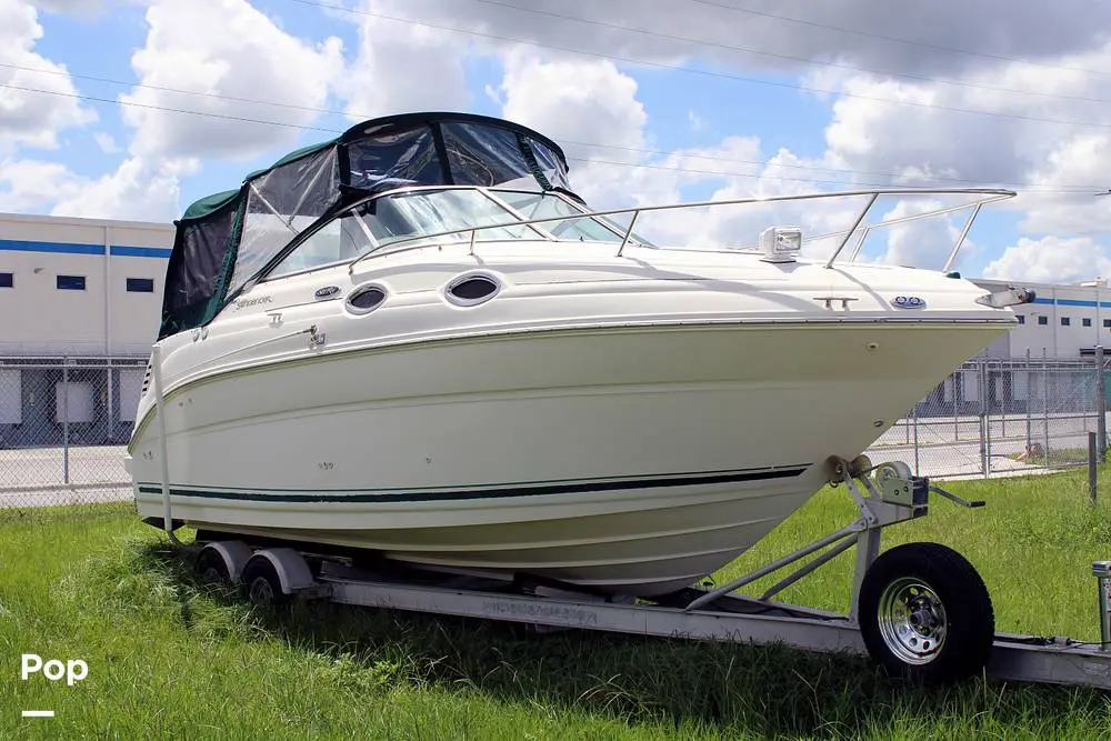 2004 Sea Ray sundancer 240