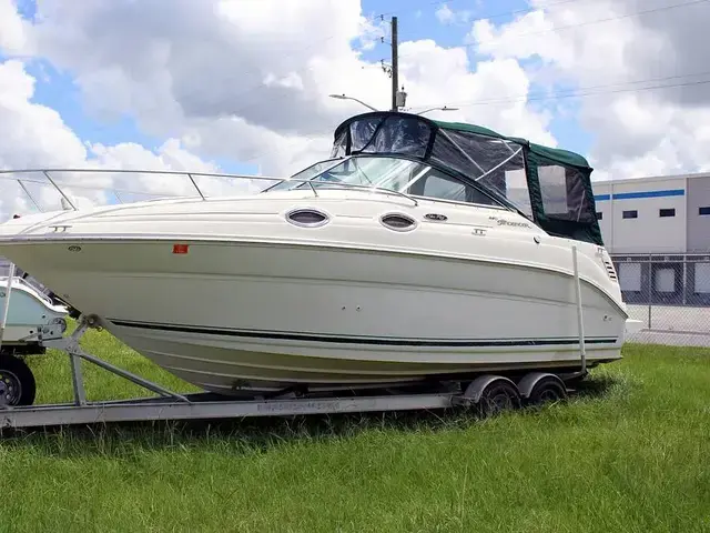 Sea Ray 240 Sundancer