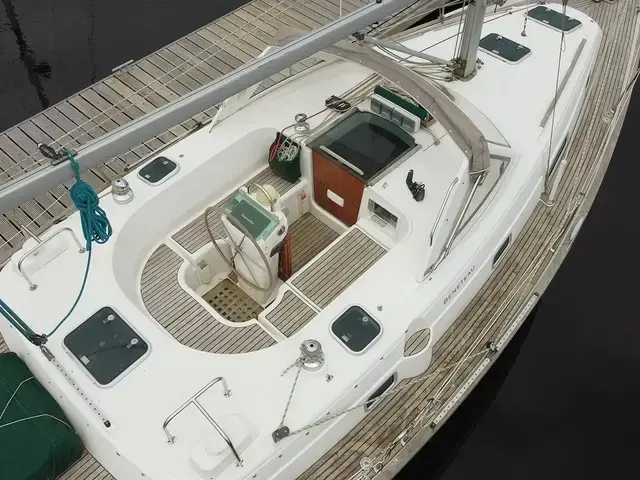 Beneteau Oceanis 36 Cc