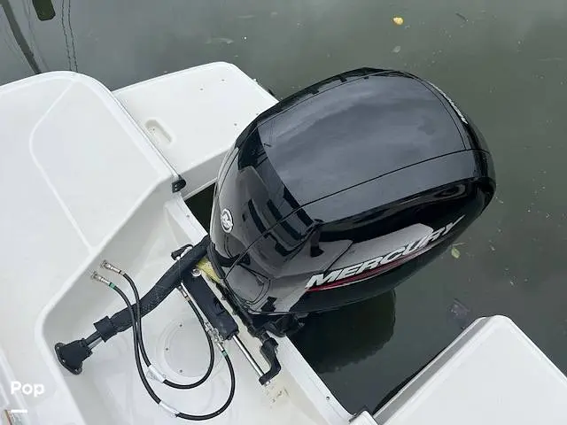 2023 Bayliner dx 2200