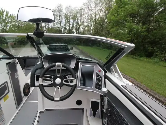 Mastercraft X 22