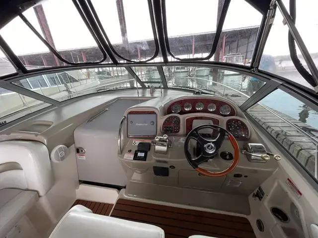 Sea Ray 32