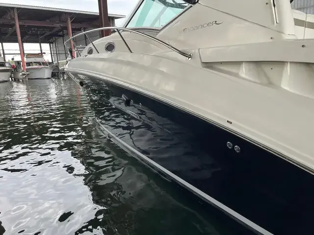 Sea Ray 32