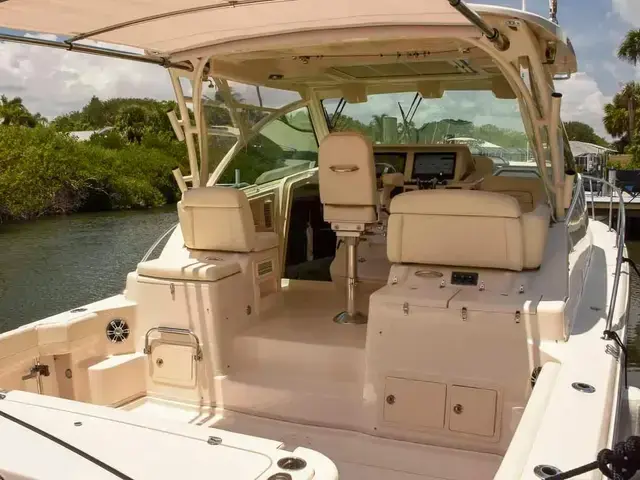 Grady White 37'