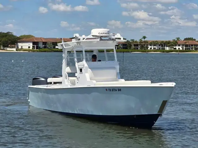 Contender Boats Custom 33 Center Console