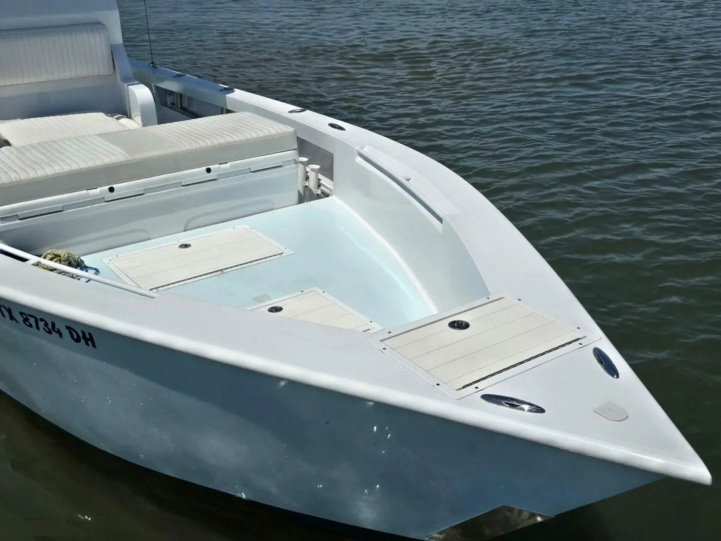 2012 Contender custom 33 center console